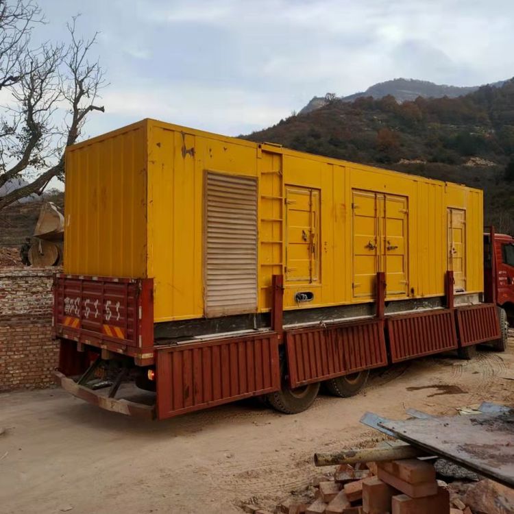 合作200kW 发电机组在带电阻性负载时，输出功率会受到哪些因素的影响？